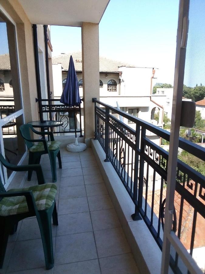 Emona Apartment Burgas Stad Buitenkant foto