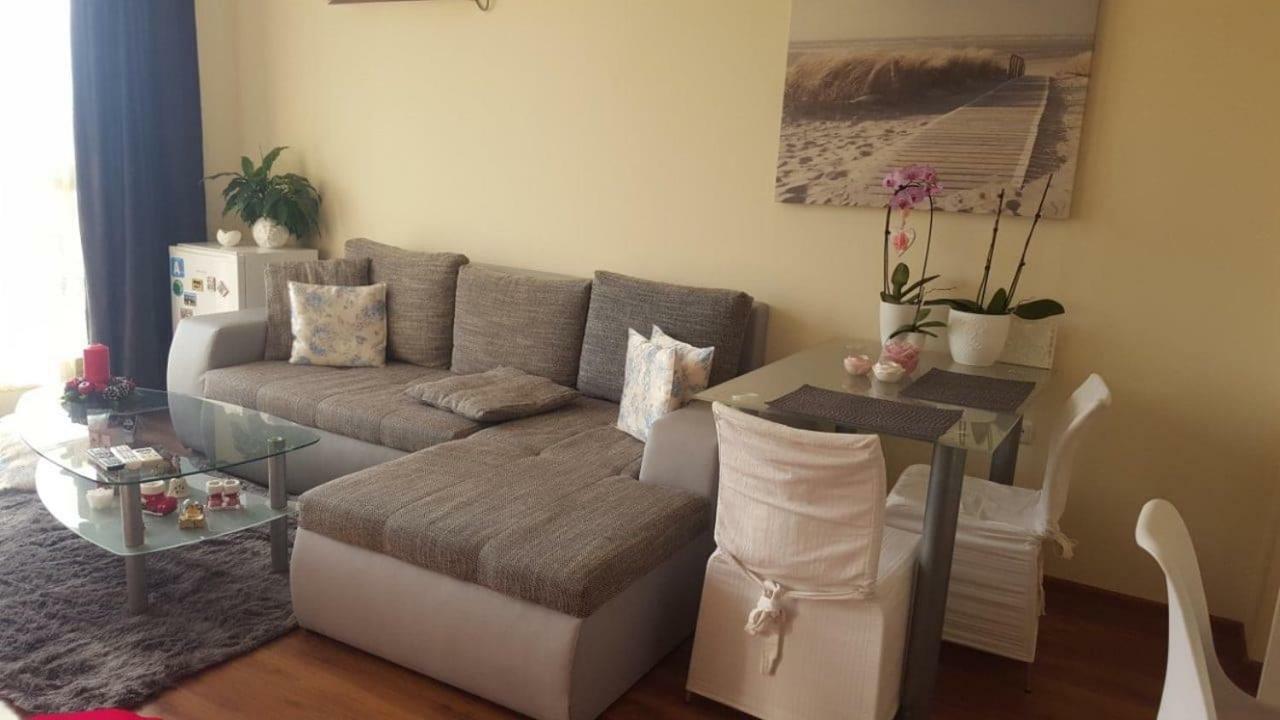 Emona Apartment Burgas Stad Buitenkant foto